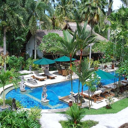Puri Mas Spa Resort Мангсит Экстерьер фото