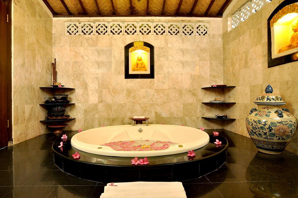 Puri Mas Spa Resort Мангсит Экстерьер фото