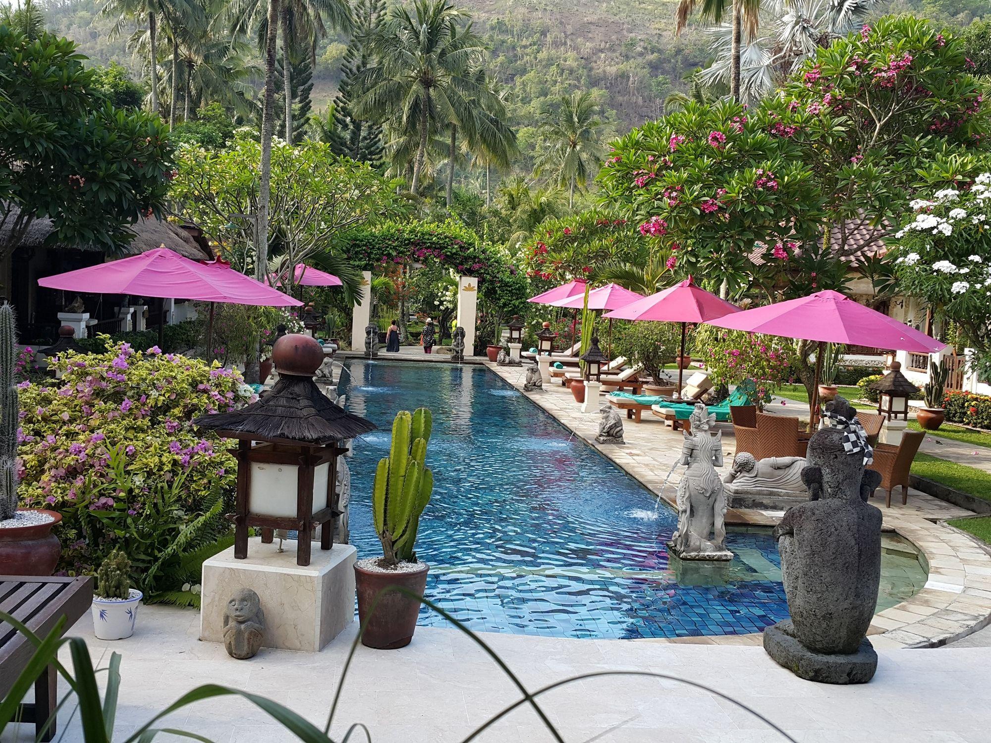 Puri Mas Spa Resort Мангсит Экстерьер фото